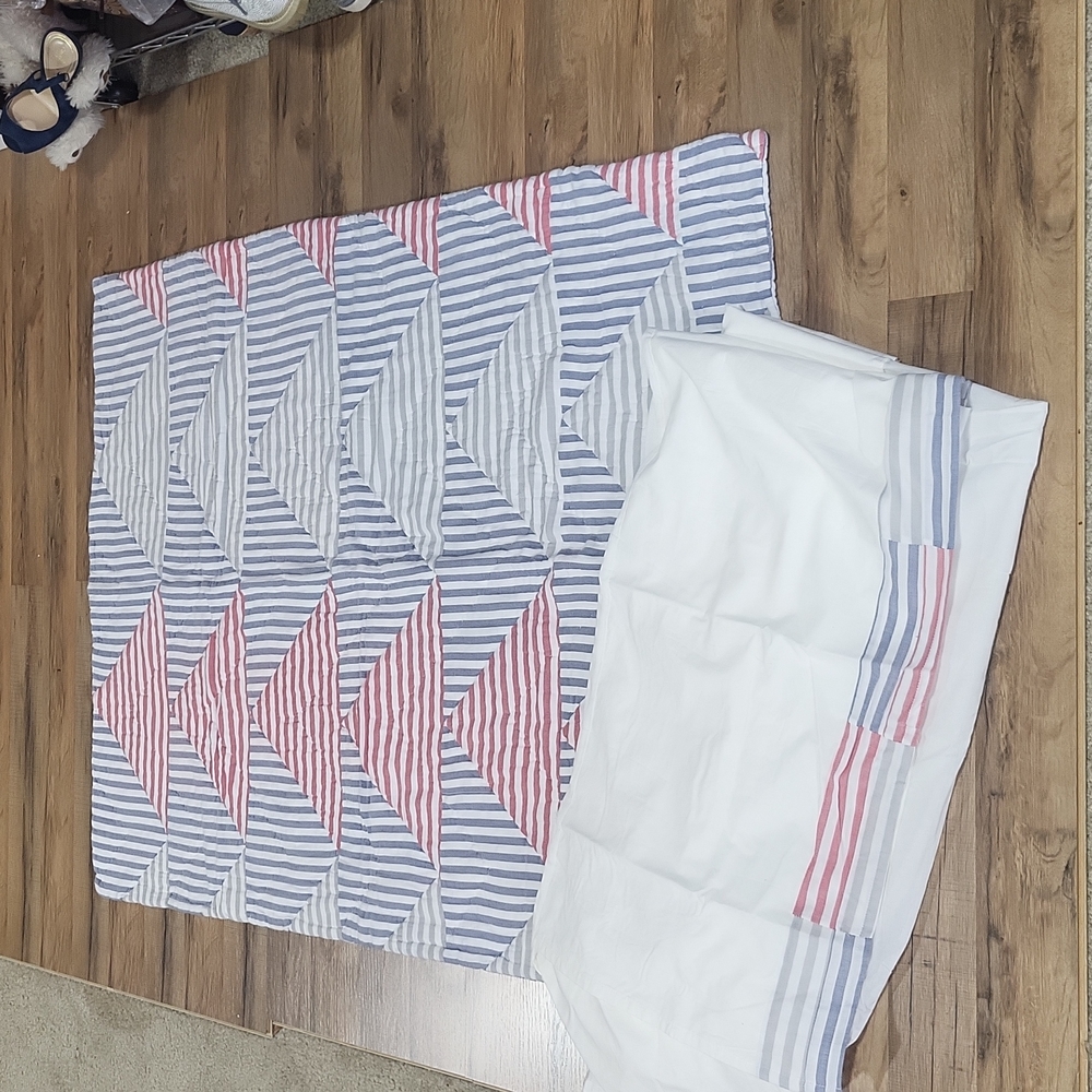 POTTERY BARN KIDS Nautical Organic Cole Toddler Baby Crib Quilt / Bed Skirt Set